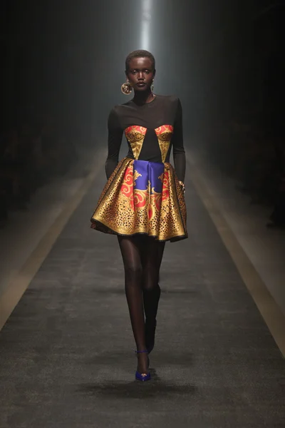 Look 37